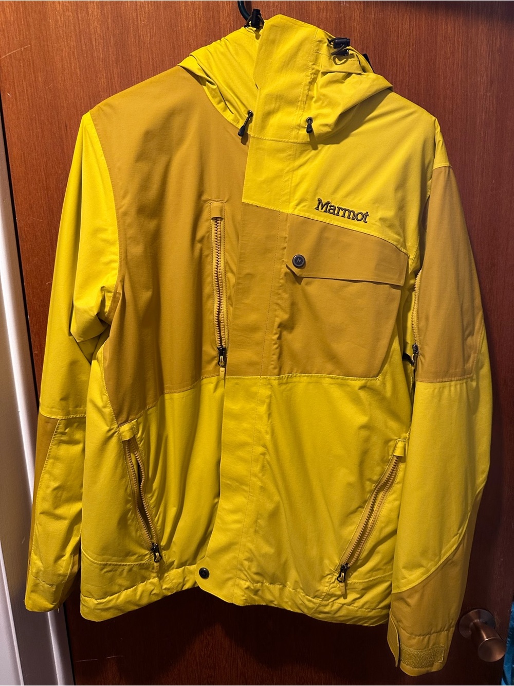 Marmot winter jacket great shape women’s